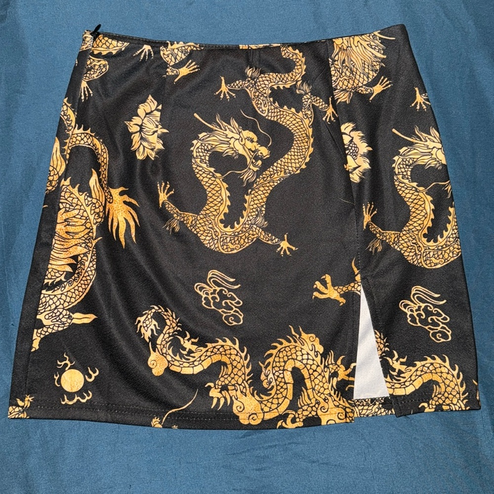 Dragon Print Mini Skirt
